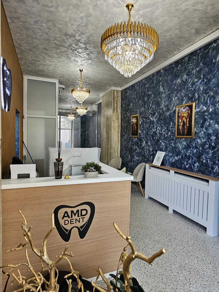 Receptie clinica implantologie Bucuresti
